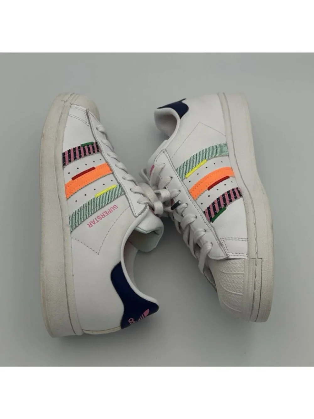 Adidas Superstar Sneakers Women’s White Orange Size 8.5 Shoes GW9783